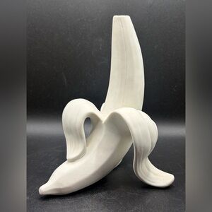 Jonathan Adler Banana Bud Vase, Matte White Porcelain Peeled Banana Vase Decor